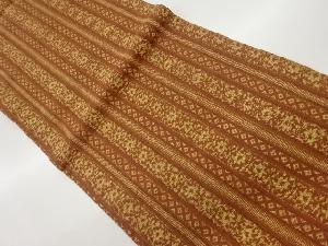 手織り紬縞に抽象花模様織出し袋帯